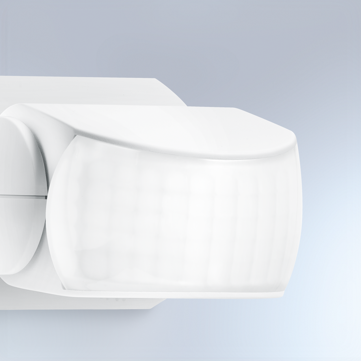 Lens in housing colour
