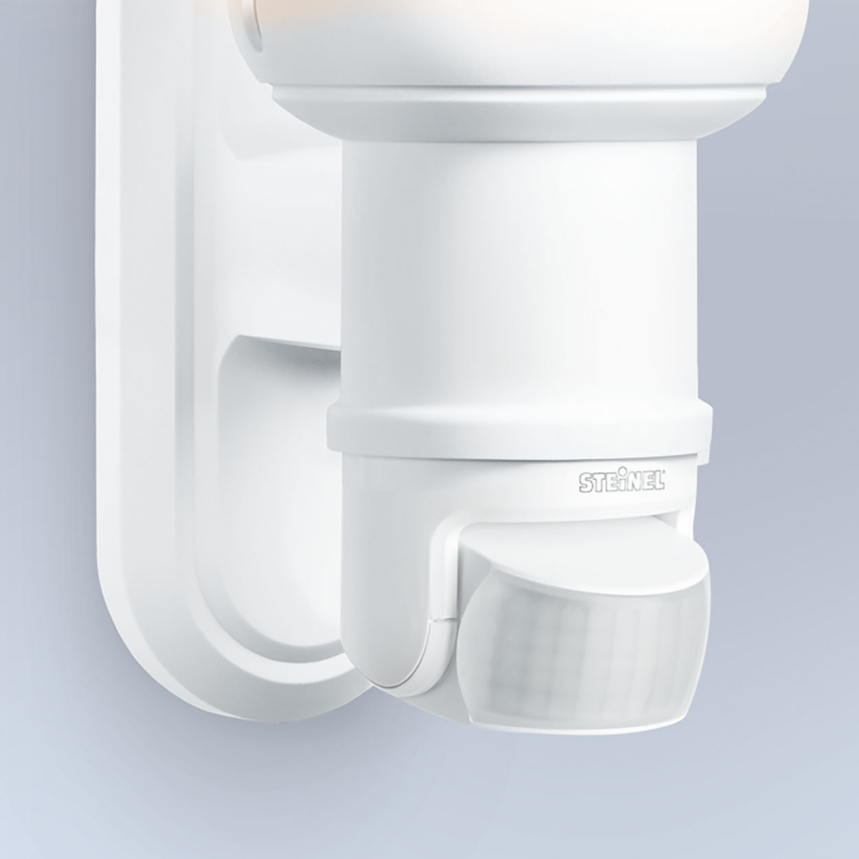UV-resistant plastic