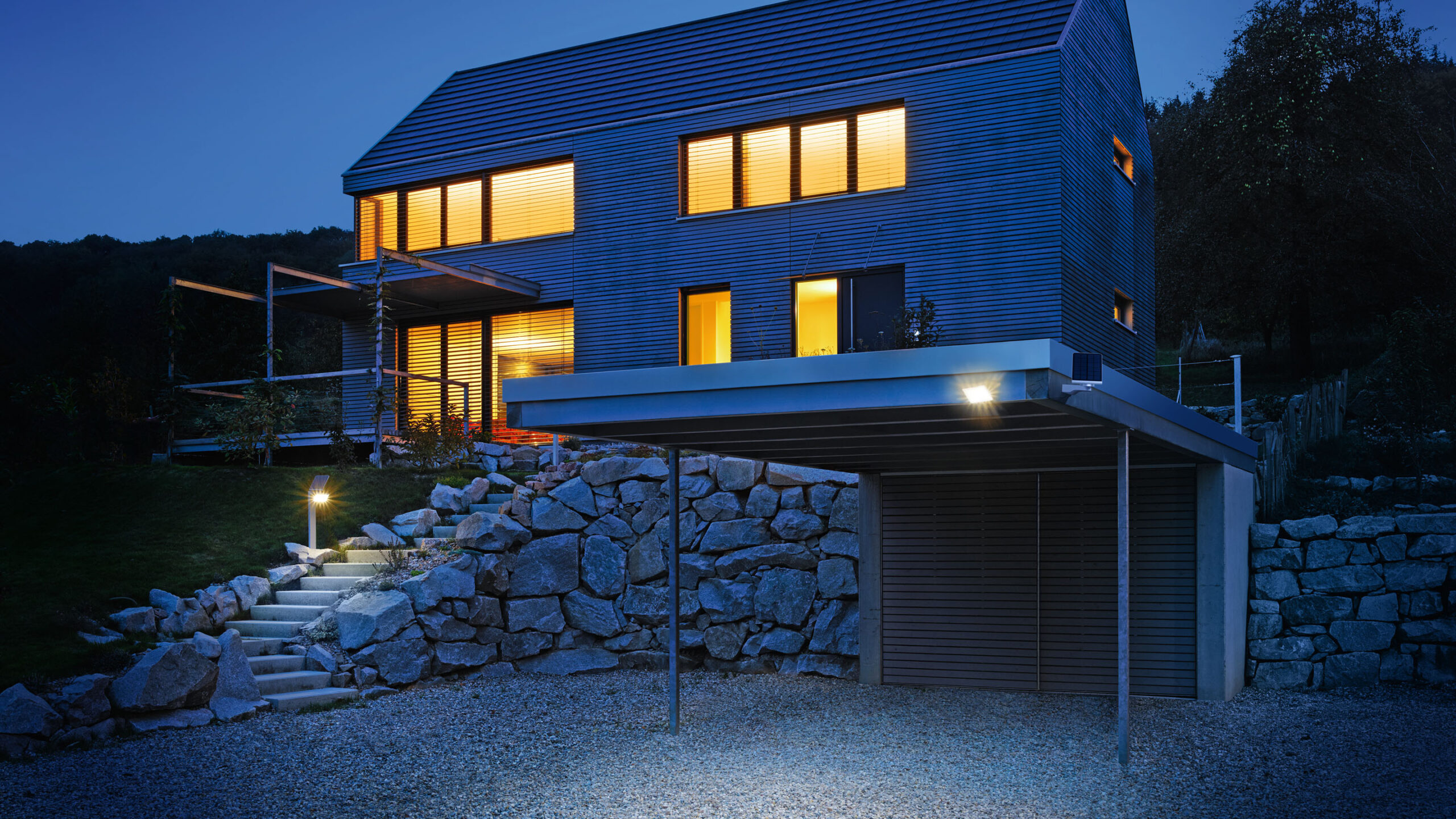 Nevalux XSolar L-S Anthracite